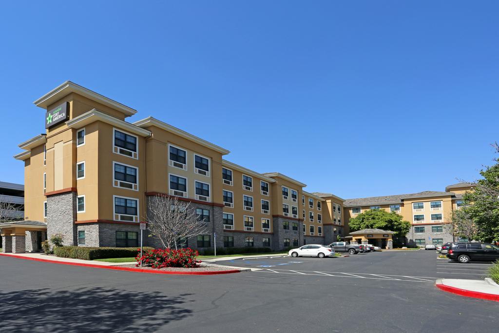 ניופורט ביץ' Extended Stay America Suites - Orange County - John Wayne Airport מראה חיצוני תמונה